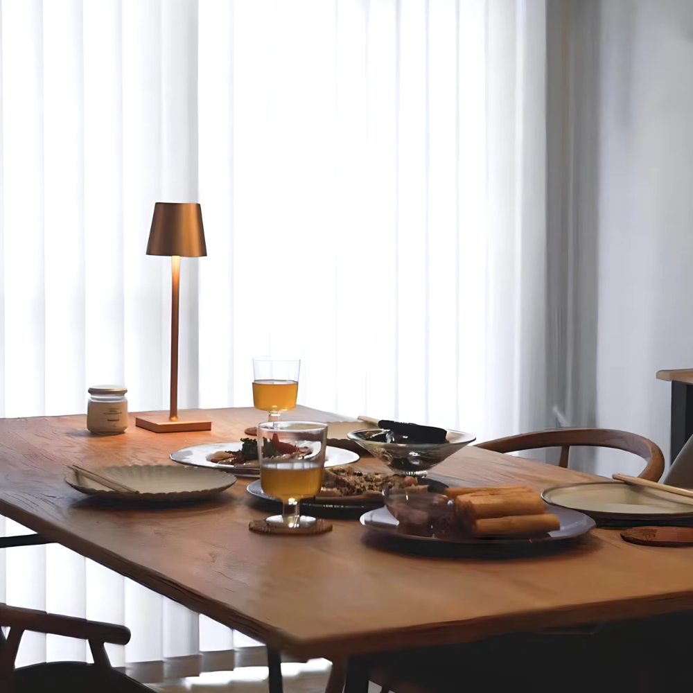 フェンドリー テーブルランプ | 1＋1無料