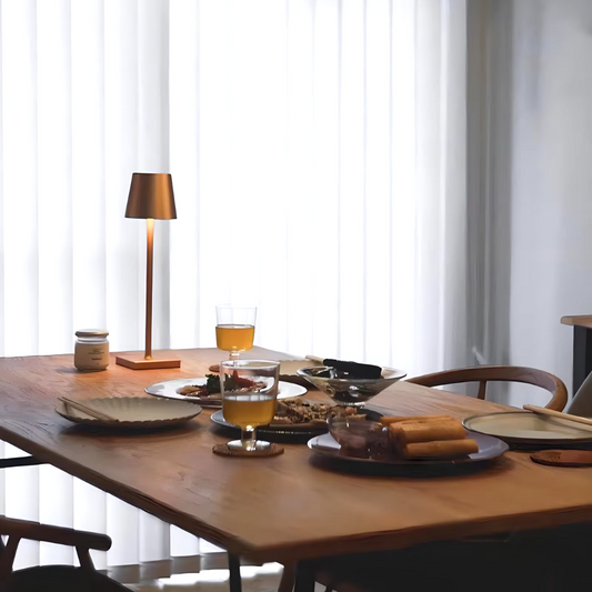 フェンドリー テーブルランプ | 1＋1無料