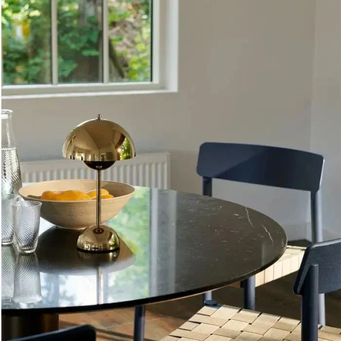 アムステルダムデザインテーブルランプ | 1＋1無料