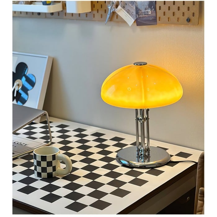 ヴィンテージ バウハウス マッシュルーム ガラス テーブルランプ | 1＋1無料
